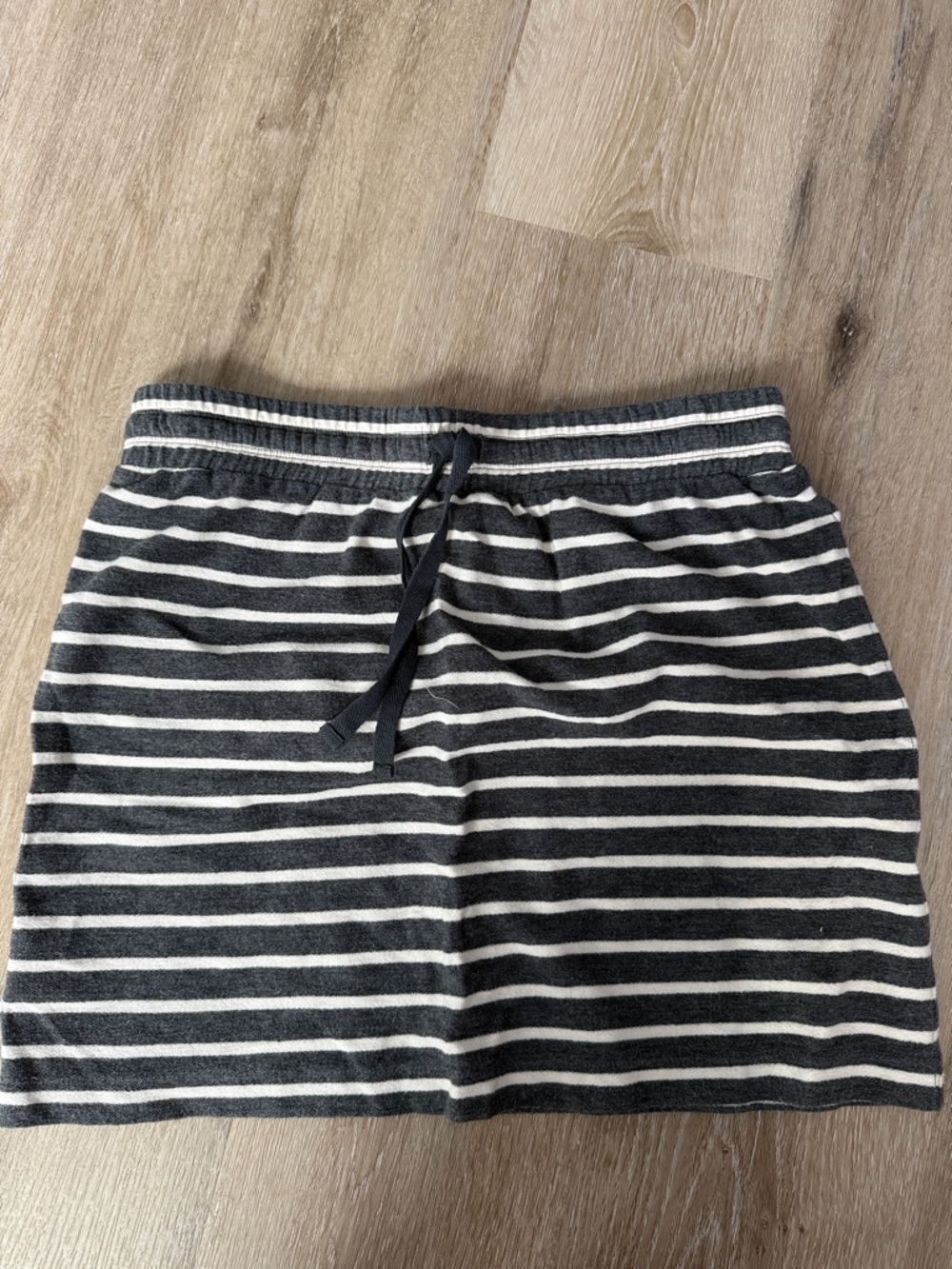 Loft grey & White Striped Knit Skirt with Drawstring Waist